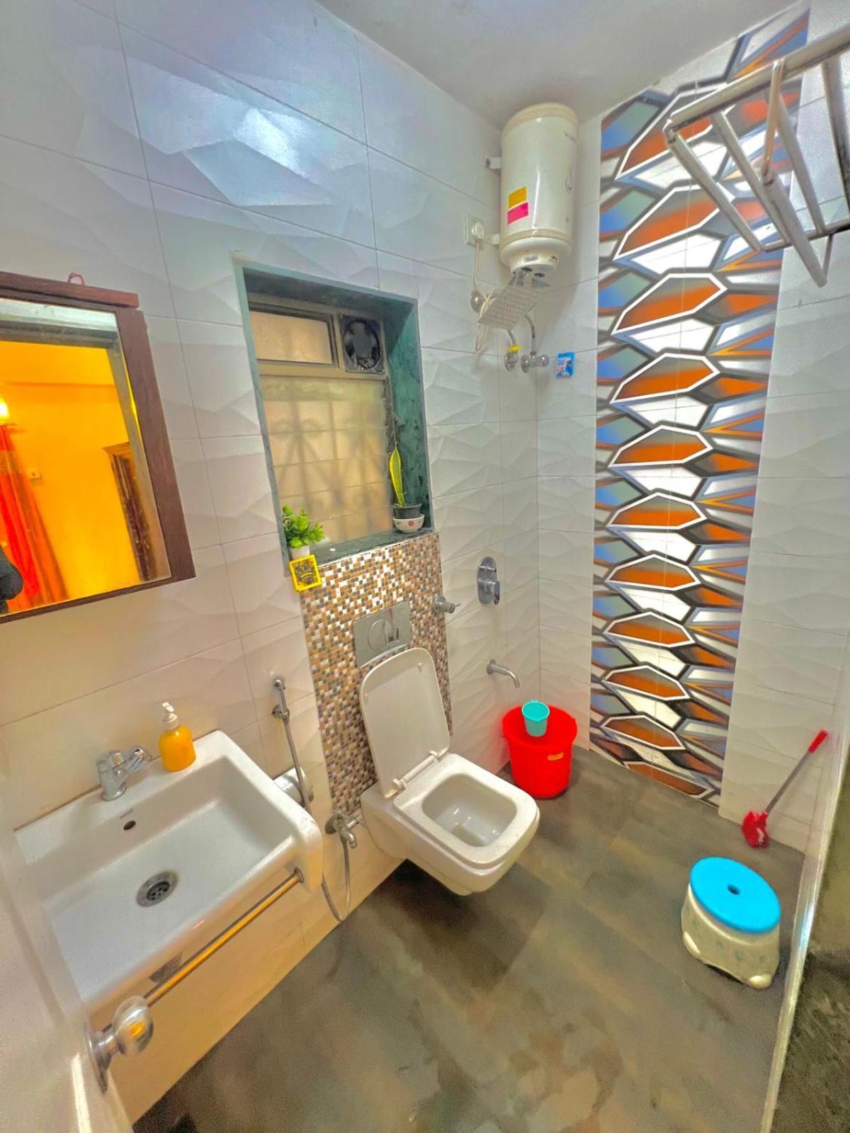 Iris Villa - The Dream Stays Ll 2Ac Rooms Ll Wifi Ll Pvt Big Pool Lonavala Buitenkant foto